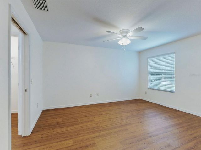 1521 HOLLYBERRY PLACE, The Villages, FL 32162