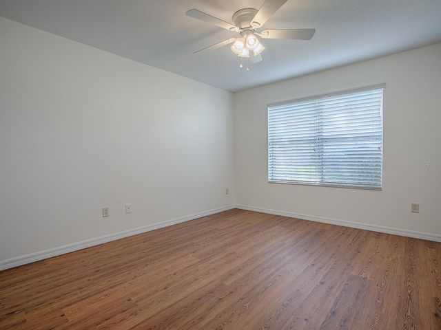 1521 HOLLYBERRY PLACE, The Villages, FL 32162