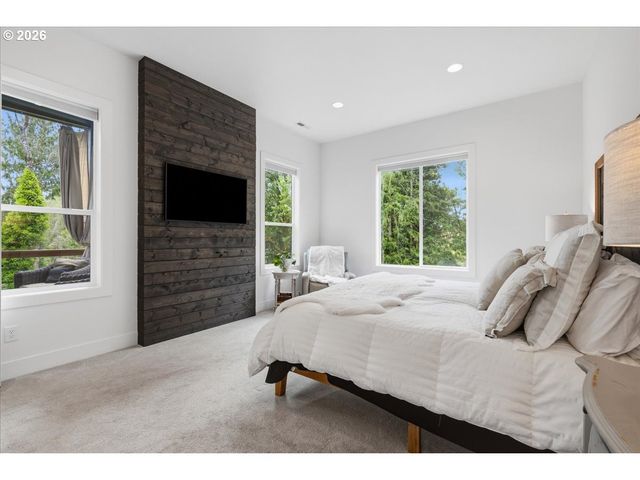 128 N 22ND Ct, Ridgefield, WA 98642