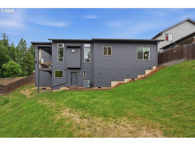 128 N 22ND Ct, Ridgefield, WA 98642