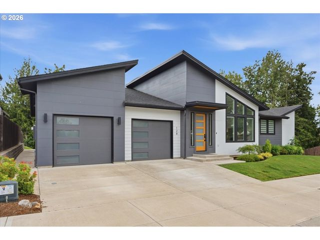 128 N 22ND Ct, Ridgefield, WA 98642