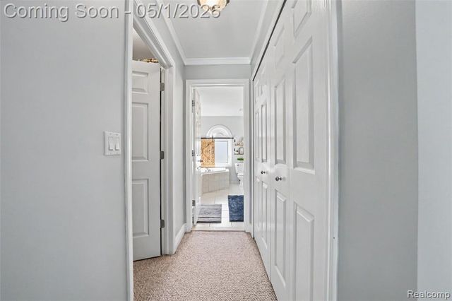 48333 Manchester Drive, Macomb, MI 48044