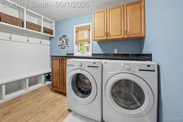 48333 Manchester Drive, Macomb, MI 48044