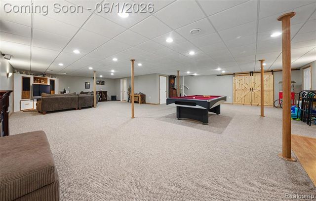 48333 Manchester Drive, Macomb, MI 48044