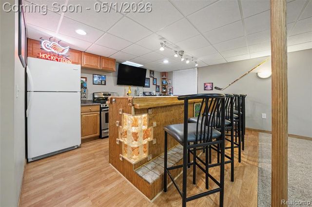 48333 Manchester Drive, Macomb, MI 48044