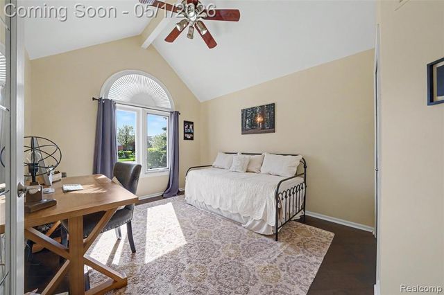 48333 Manchester Drive, Macomb, MI 48044