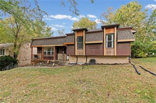 4717 NW Fisk Avenue, Kansas City, MO 64151