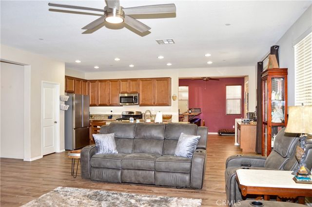 166 Fox Lane, Calimesa, CA 92320