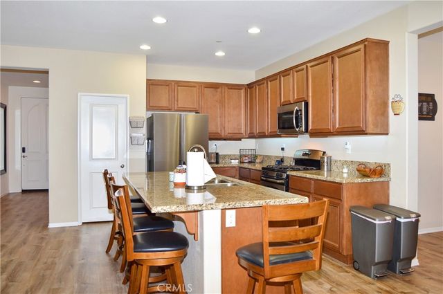 166 Fox Lane, Calimesa, CA 92320