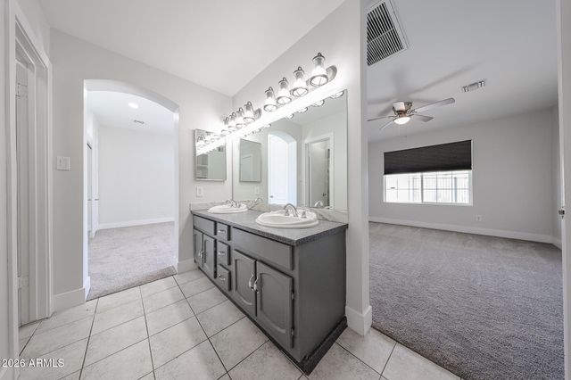 1341 E GARNET Circle, Mesa, AZ 85204