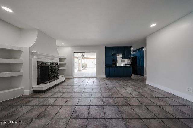 1341 E GARNET Circle, Mesa, AZ 85204