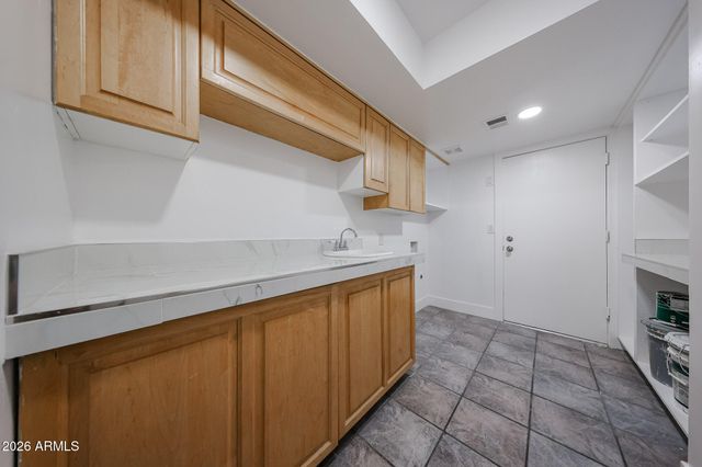 1341 E GARNET Circle, Mesa, AZ 85204