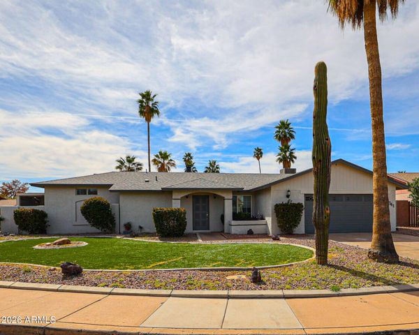 1341 E GARNET Circle, Mesa, AZ 85204