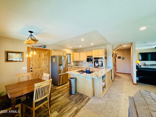 5661 COUGAR Drive, Happy Jack, AZ 86024