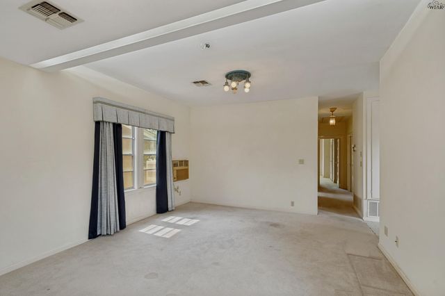 1601 HAYES STREET, Wichita Falls, TX 76309