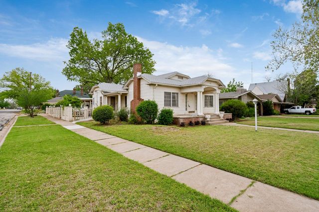 1601 HAYES STREET, Wichita Falls, TX 76309