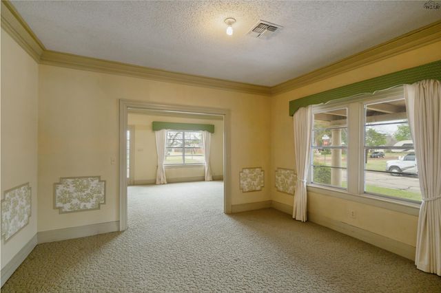 1601 HAYES STREET, Wichita Falls, TX 76309