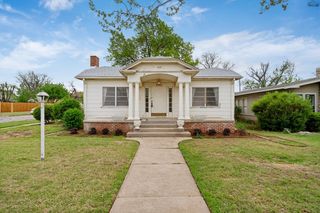 1601 HAYES STREET, Wichita Falls, TX 76309