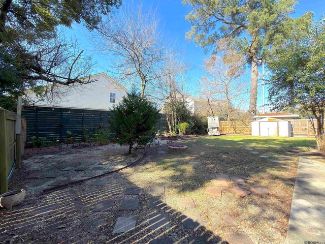 5855 Government St, Baton Rouge, LA 70806