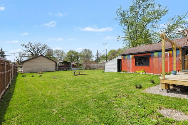 904 Hawthorne Avenue, Ypsilanti, MI 48198