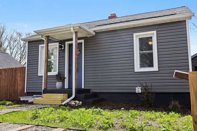 904 Hawthorne Avenue, Ypsilanti, MI 48198