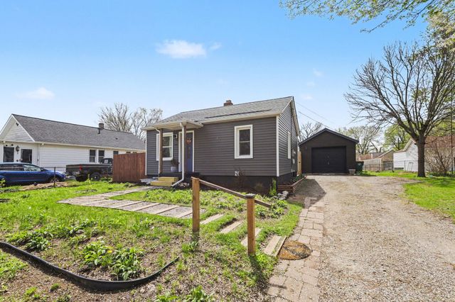 904 Hawthorne Avenue, Ypsilanti, MI 48198
