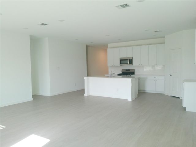 2846 Westeros St, Corpus Christi, TX 78415