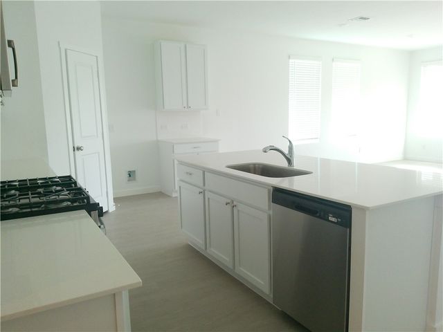 2846 Westeros St, Corpus Christi, TX 78415