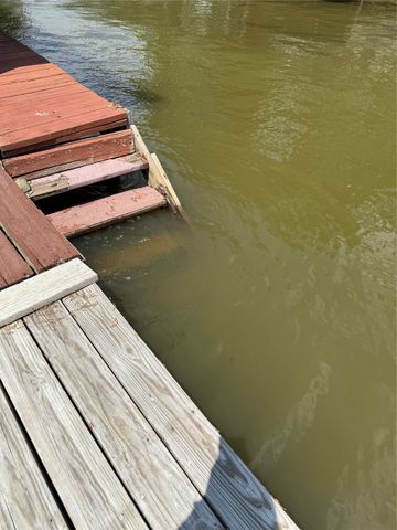 132 Shady Shore Drive, Mabank, TX 75156