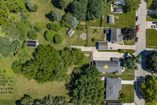 2686 BEAUMONT STREET, Green Bay, WI 54301