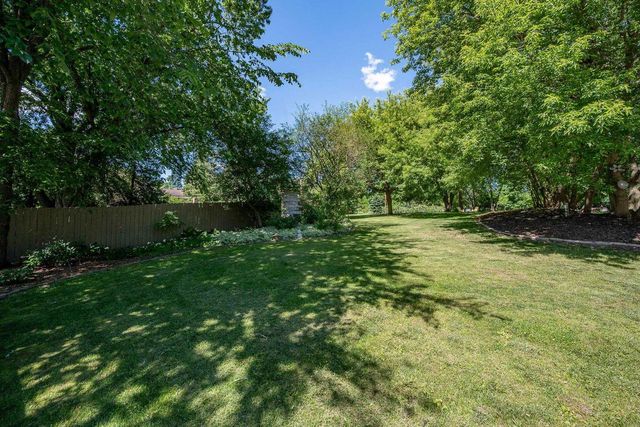 2686 BEAUMONT STREET, Green Bay, WI 54301