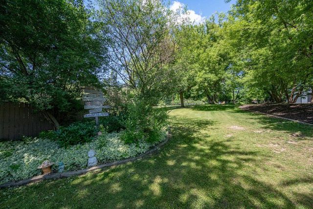 2686 BEAUMONT STREET, Green Bay, WI 54301