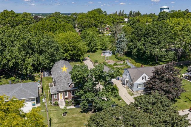 2686 BEAUMONT STREET, Green Bay, WI 54301