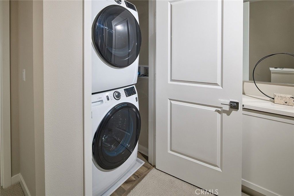 Image 12 of property listing at 5921 Gramercy Way, Eastvale, CA 92880