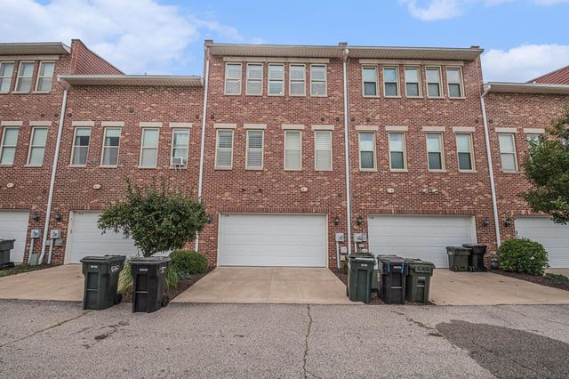 112 S Niles Avenue, South Bend, IN 46617