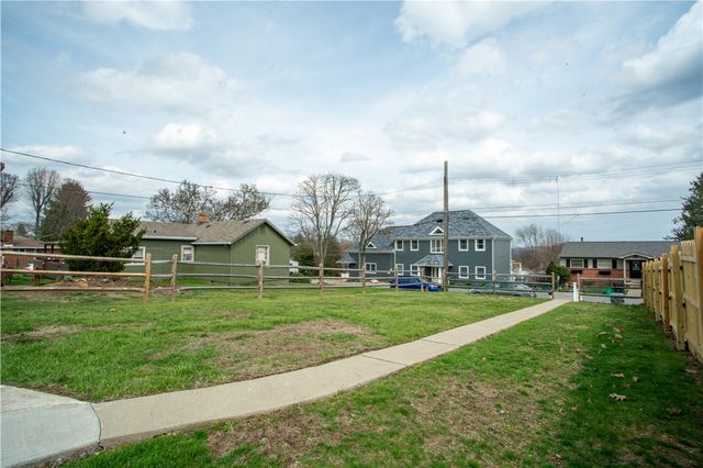 423 16th Ave, Patterson Twp, PA 15010