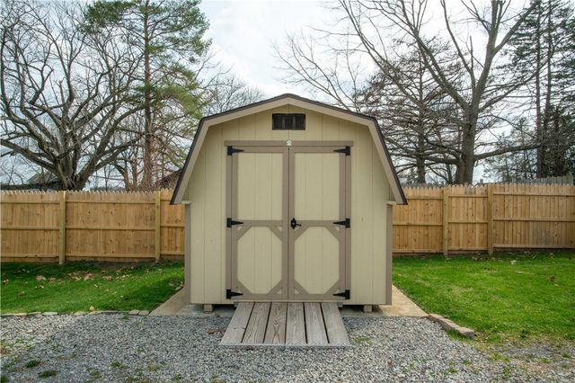 423 16th Ave, Patterson Twp, PA 15010