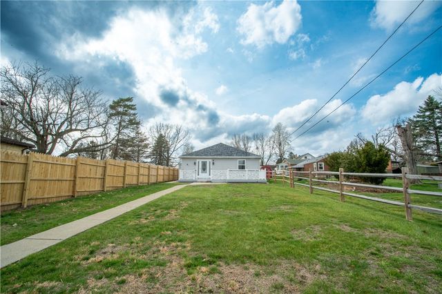 423 16th Ave, Patterson Twp, PA 15010