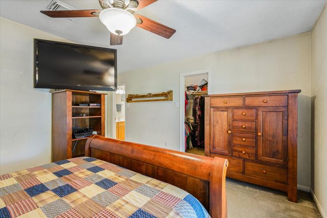 2604 27th Avenue N, Texas City, TX 77590