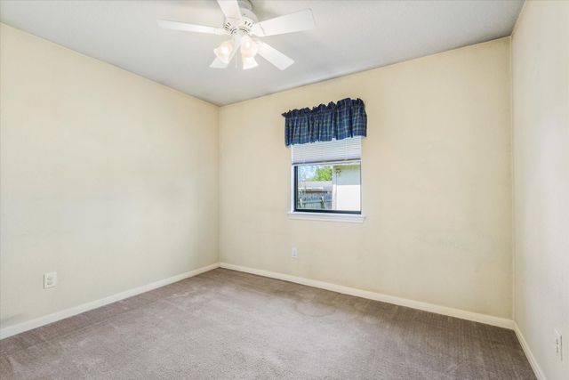 2604 27th Avenue N, Texas City, TX 77590