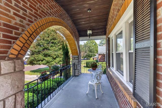 7334 Devonshire Avenue, St Louis, MO 63119
