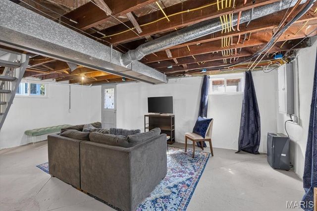 7334 Devonshire Avenue, St Louis, MO 63119