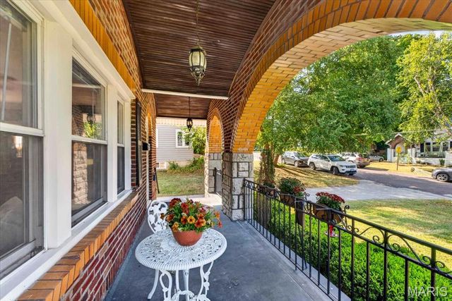 7334 Devonshire Avenue, St Louis, MO 63119