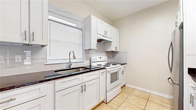 206 MAJORS LANE D, Kissimmee, FL 34743