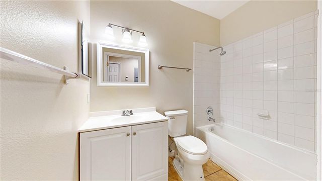 206 MAJORS LANE D, Kissimmee, FL 34743