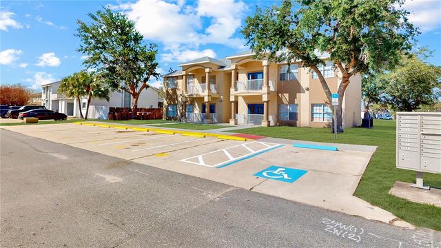 206 MAJORS LANE D, Kissimmee, FL 34743