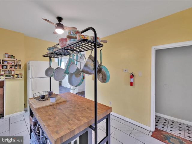 702 N WARREN ST, Orwigsburg, PA 17961