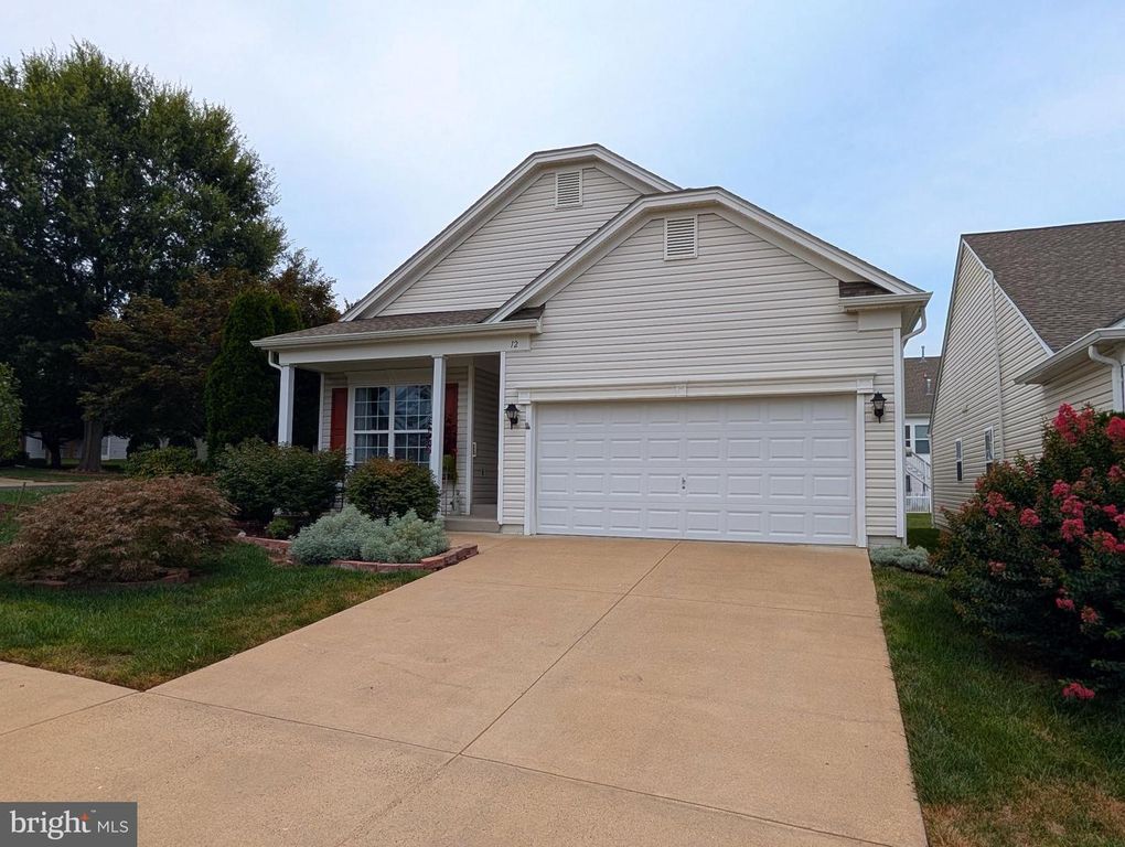 12 BRUNSWICK DR, Fredericksburg, VA 22406