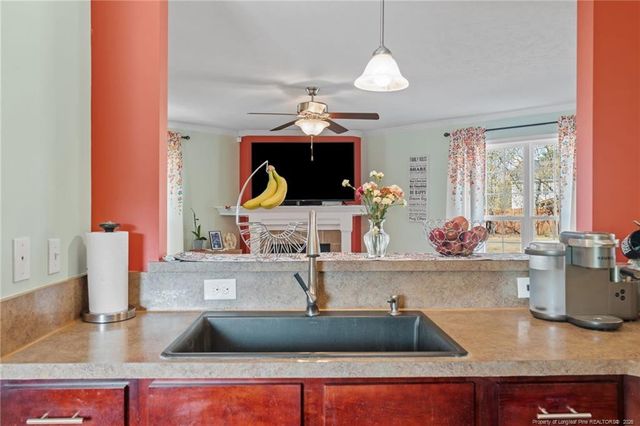 15 Micro Court, Broadway, NC 27505