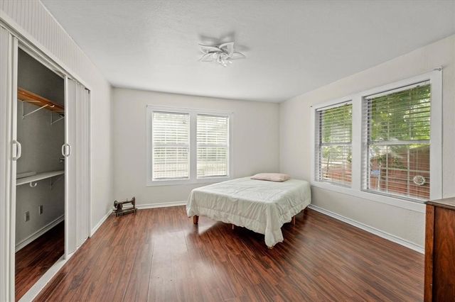 709 S Munger Boulevard, Dallas, TX 75223